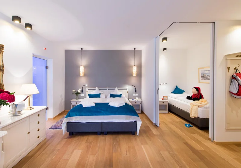 Superior Junior Room